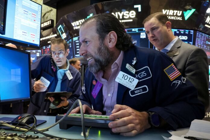 107323756-16983355252023-10-26t153337z_979644707_rc2d04ajyirh_rtrmadp_0_usa-stocks theinvestment.socialwits.in