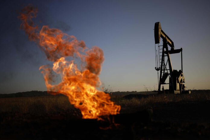 107084206-1656916798401-gettyimages-1241436219-ILLINOIS_OIL theinvestment.socialwits.in