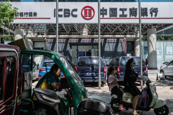 China's 30-Year Bond Yields Plummet to Lowest Since 2005 Amid Deposit Rate Cuts theinvestment.socialwits.in