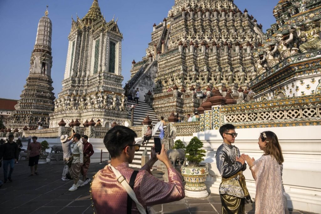 Thai Baht Faces Continued Decline Following Disappointing Start to 2024 theinvestment.socialwits.in