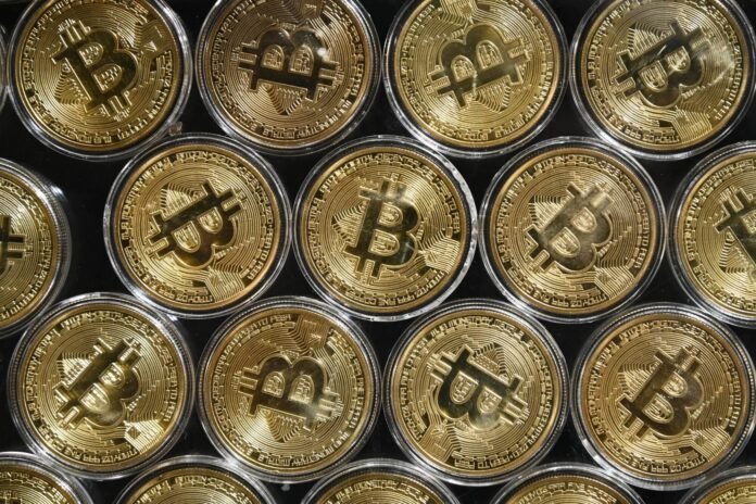 Bitcoin(1) theinvestment.socialwits.in