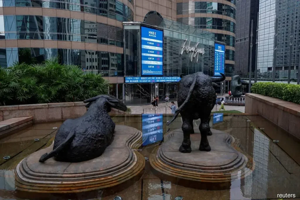 Hong Kong retail trader theinvestment.socialwits.in
