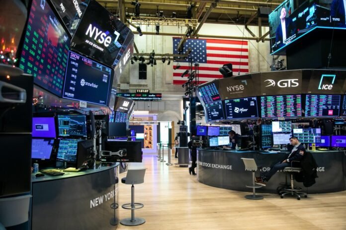 NYSE theinvestment.socialwits.in