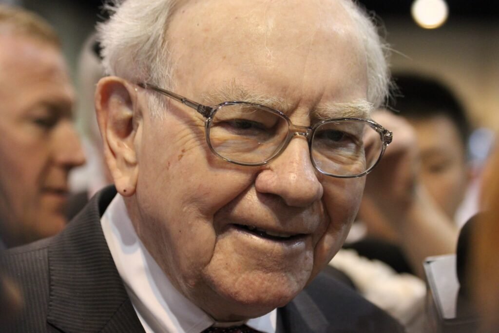 Warren Buffett - theinvestment.socialwits.in